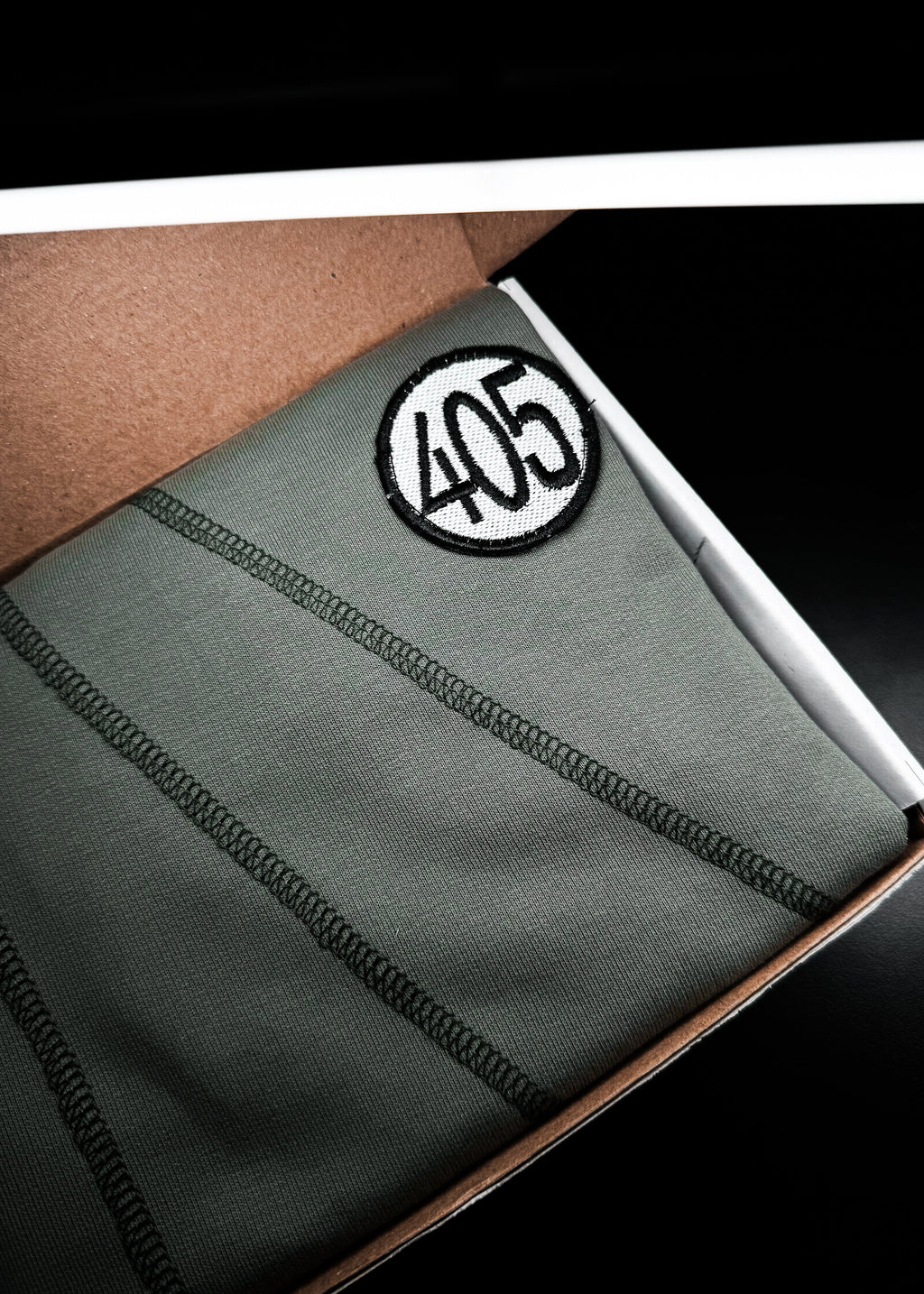 GON / HXH / OVERSIZED BOXY FIT T-SHIRT